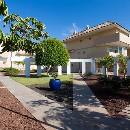 Relax, Pool, Wifi & Golf In Tenerife Sur *